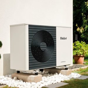 aroTHERM plus VWL 75/6A med uniTOWER